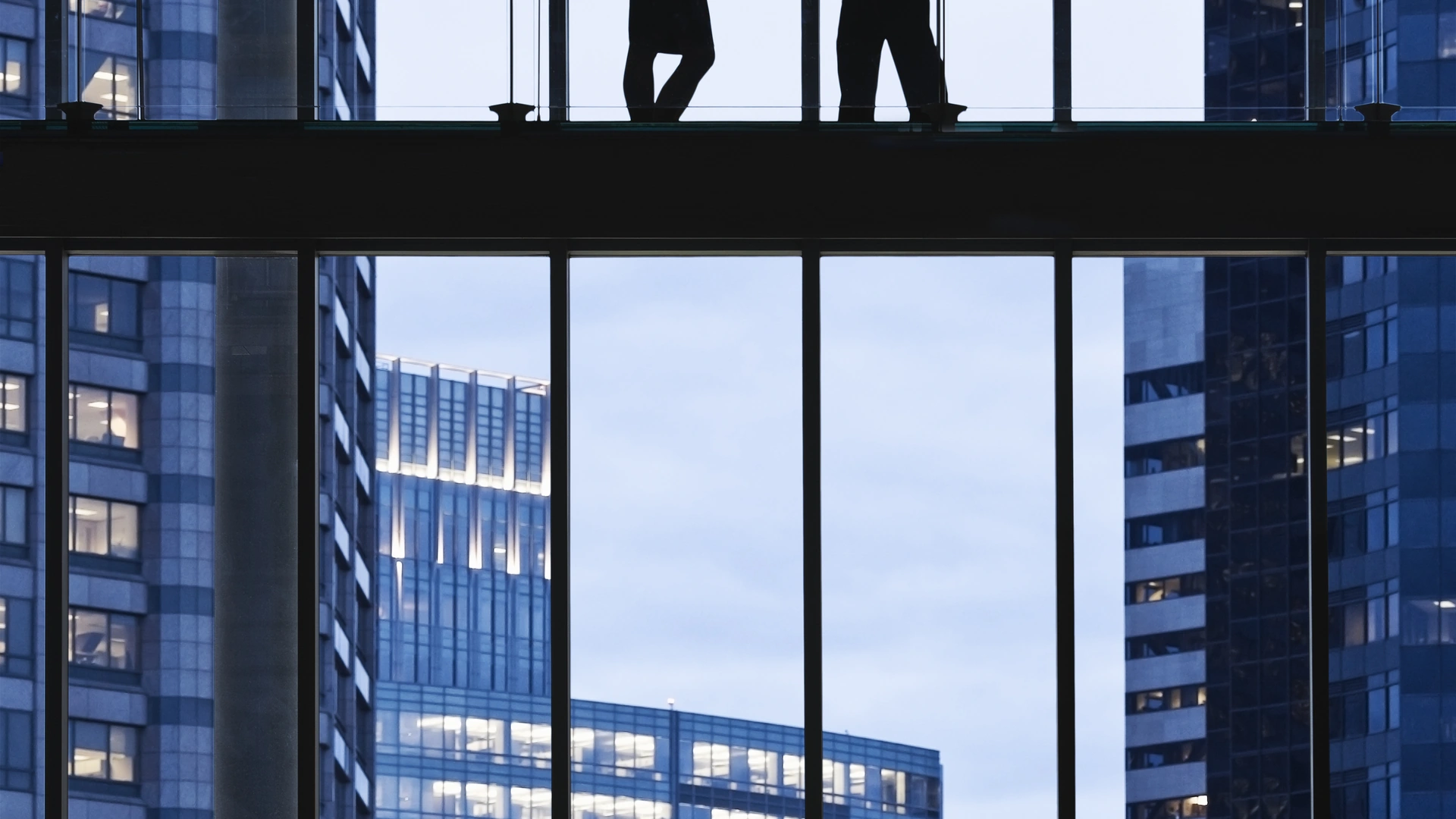 Build vs Buy: When a UAE SME Should Build an Internal Tool in 2026